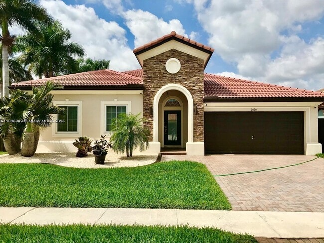 property at 1010 NE 36th Ave