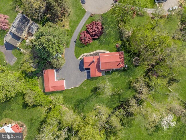 60 Paul Cir in Glen Mills, PA - Building Photo - Building Photo