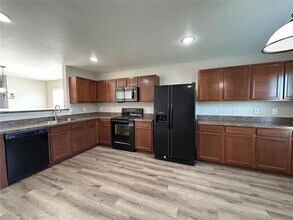 5752 Talons Crest Cir in Fort Worth, TX - Building Photo - Building Photo