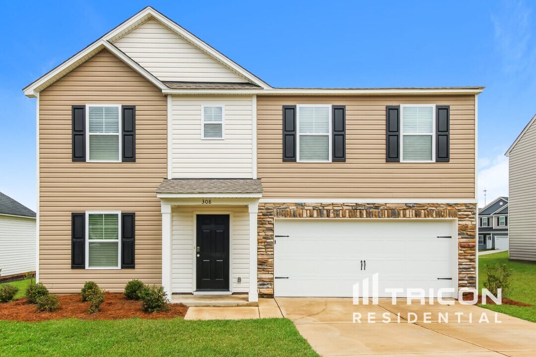 308 Savannah Hills Dr in Lexington, SC - Building Photo