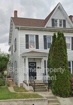 1011 Corbett St in Hagerstown, MD - Building Photo