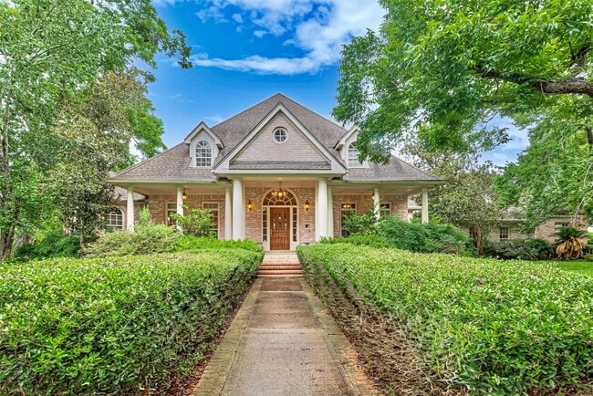 property at 3665 Maranatha Dr