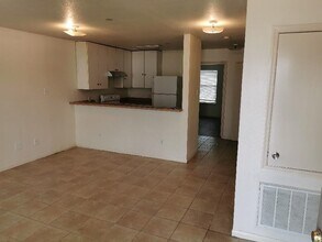 4903 Airline Dr in Houston, TX - Building Photo - Building Photo