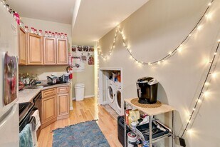 1816 N 17th St in Philadelphia, PA - Building Photo