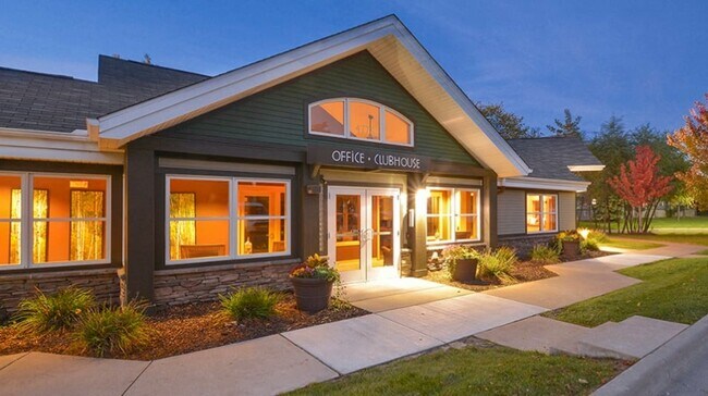 4776 Centerville Rd, Unit 48-224.1017869 in White Bear Lake, MN - Building Photo - Building Photo