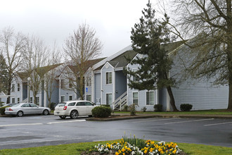 Autumn Park Apartments in Wilsonville, OR - Building Photo - Building Photo