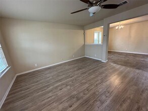 307 Wildcat Dr in Bastrop, TX - Building Photo - Building Photo