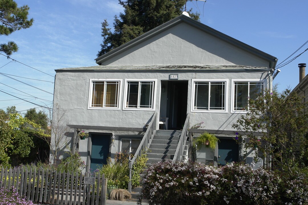 1823 Pacific Ave in Alameda, CA - Foto de edificio