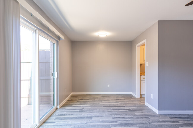 Orange Apartments in Orange, TX - Building Photo - Interior Photo