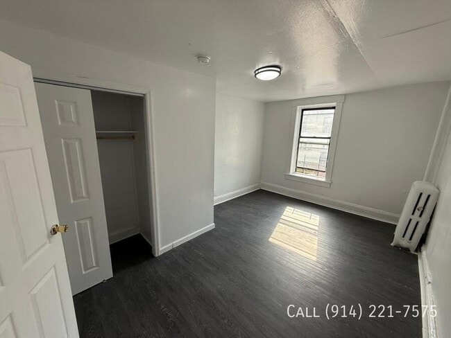 property at 160 Palisade Ave