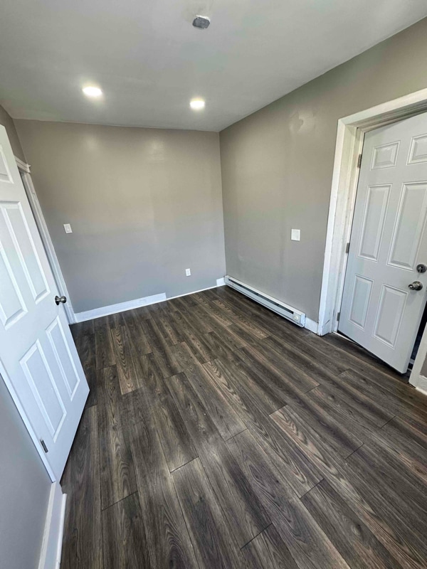 900 Saville Ave in Crum Lynne, PA - Building Photo - Building Photo