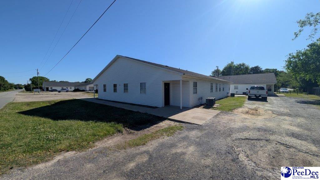 700-7C2 Clement St in Florence, SC - Building Photo