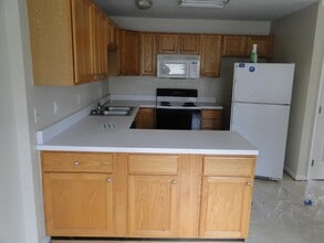 9300 Witch Hazel Way in Manassas, VA - Building Photo - Building Photo
