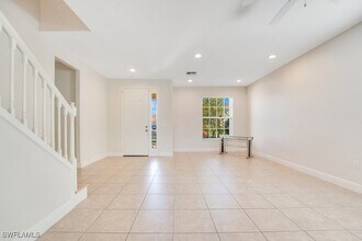 2532 Sutherland Ct in Cape Coral, FL - Building Photo - Building Photo