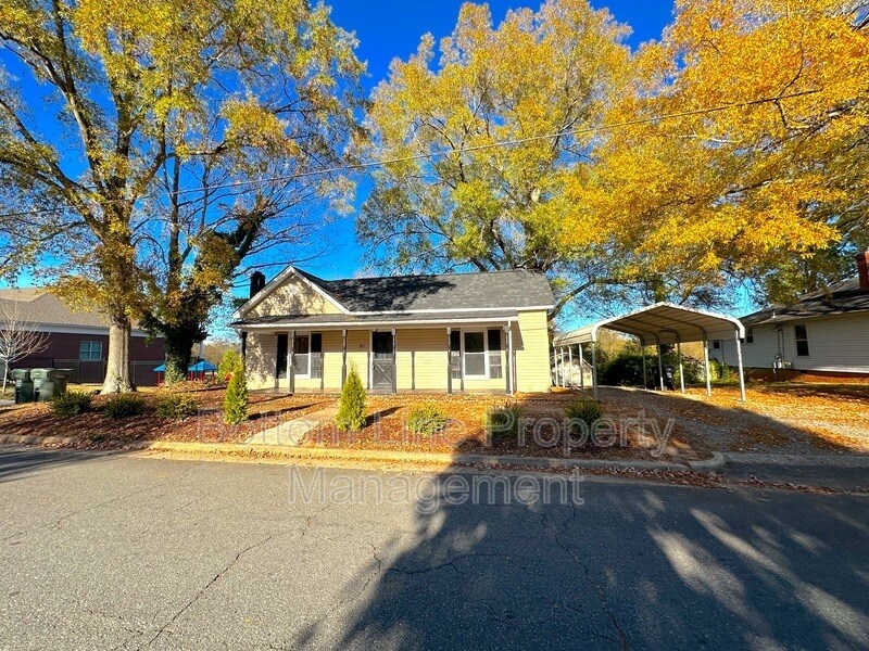 51 Ashlyn Dr SE in Concord, NC - Building Photo