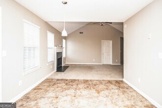 7522 Clear Creek Approach in Lithonia, GA - Building Photo - Building Photo