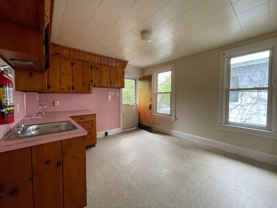 97 York St in Bridgeton, NJ - Building Photo