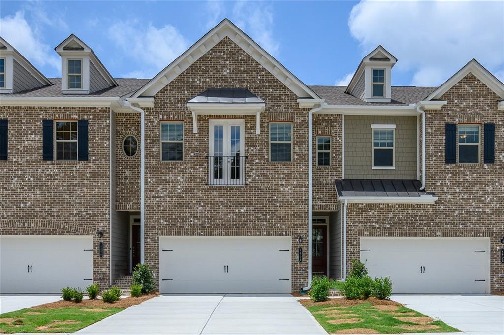 1856 Terrewood Dr in Atlanta, GA - Foto de edificio