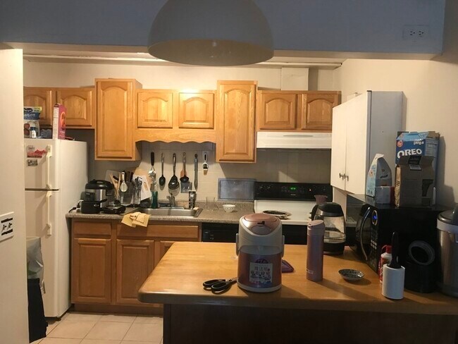 property at 11 Commonwealth Ct