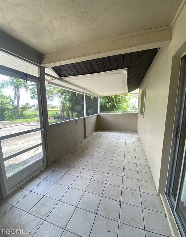 property at 621 SW 3rd St