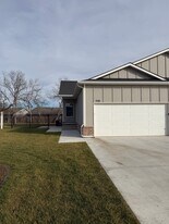 1146 N Joye St in Andover, KS - Building Photo