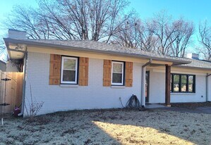 6871 Wallace Ln in Horn Lake, MS - Building Photo