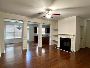 6355 Story Cir in Norcross, GA - Foto de edificio - Building Photo