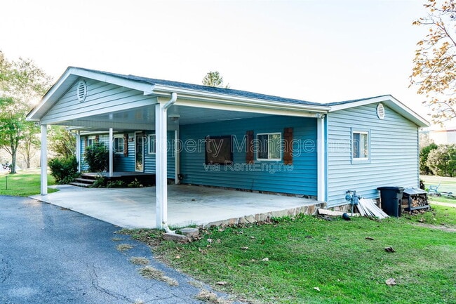 property at 1732 Dry Gap Pike