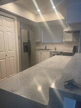 4503 Smooth Oak Dr in Austin, TX - Foto de edificio - Building Photo