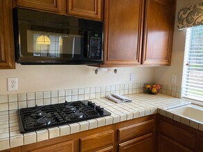 11626 Via Isabel in El Cajon, CA - Building Photo - Building Photo