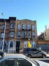 214 Schaefer St in Brooklyn, NY - Foto de edificio - Building Photo