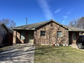 1920 Galveston Ave in Fort Worth, TX - Building Photo