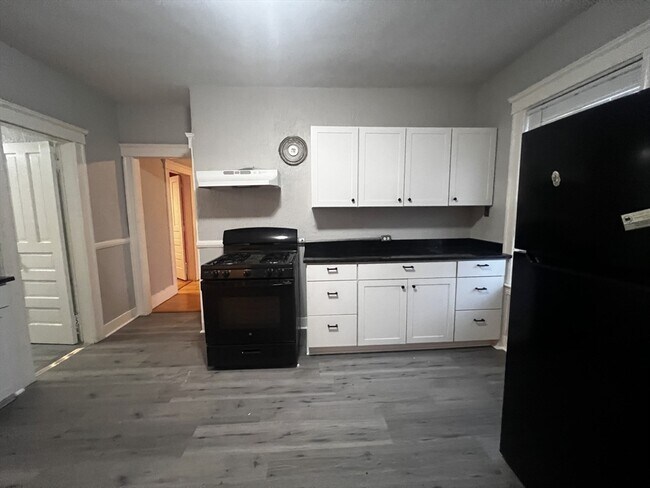 55 Vernon St in Worcester, MA - Building Photo - Building Photo