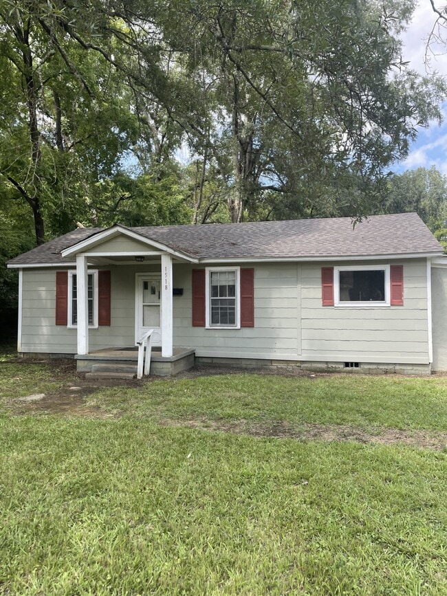 property at 1518 Boggan Dr