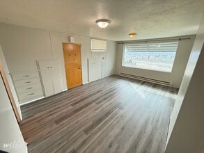 216 S 49th St in Yakima, WA - Building Photo - Building Photo