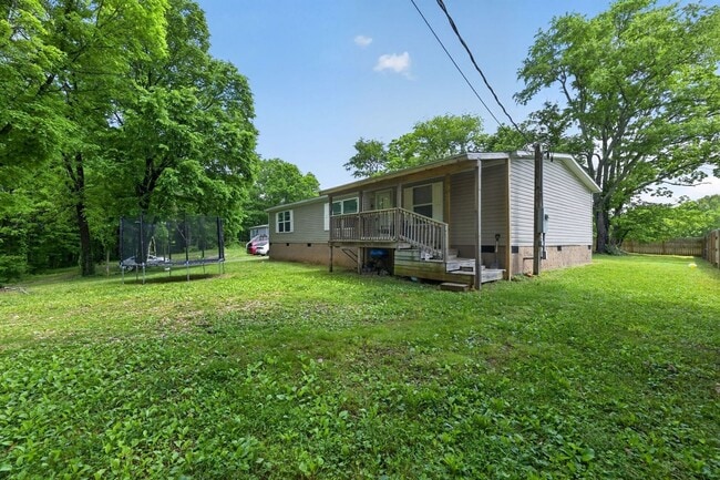 122 Gibson St in Sweetwater, TN - Building Photo - Building Photo