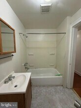 605 S 9th St in Philadelphia, PA - Building Photo - Building Photo