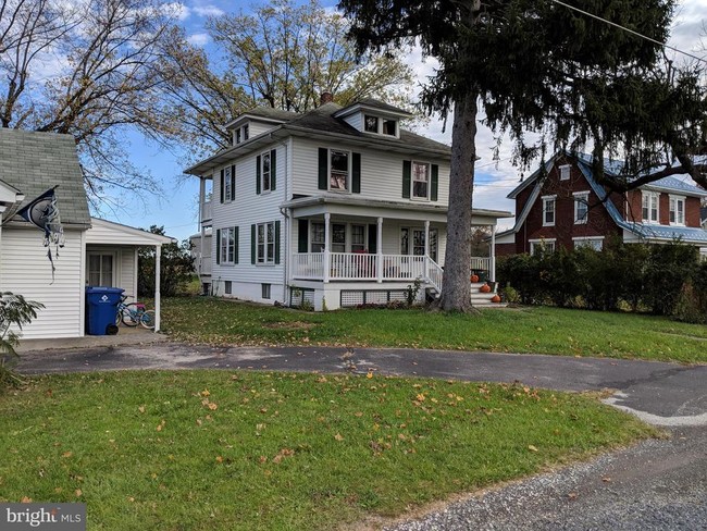 1113 Chambersburg Rd in Gettysburg, PA - Building Photo - Other