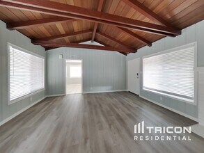 106 Sierra Dr in Pittsburg, CA - Building Photo - Building Photo