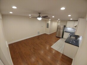 520 N 15th St, Unit #3 in Philadelphia, PA - Foto de edificio - Building Photo