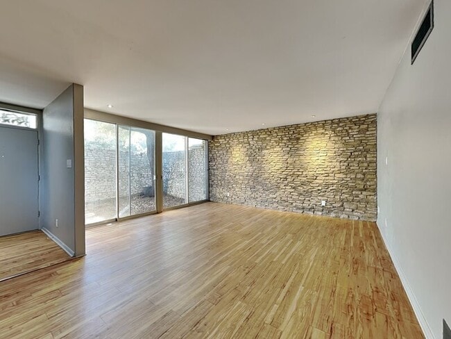 4500 Westridge Ave in Fort Worth, TX - Building Photo - Building Photo