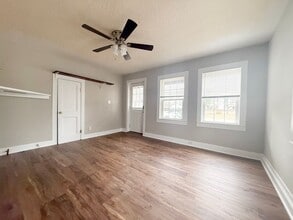 126 N Main St in Sparta, TN - Building Photo - Building Photo