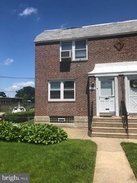 3223 Guilford St photo'