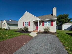 1405 Bantry Ln in Salisbury, MD - Building Photo - Building Photo