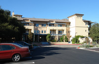 Oak Creek Senior Villas in Thousand Oaks, CA - Foto de edificio - Building Photo