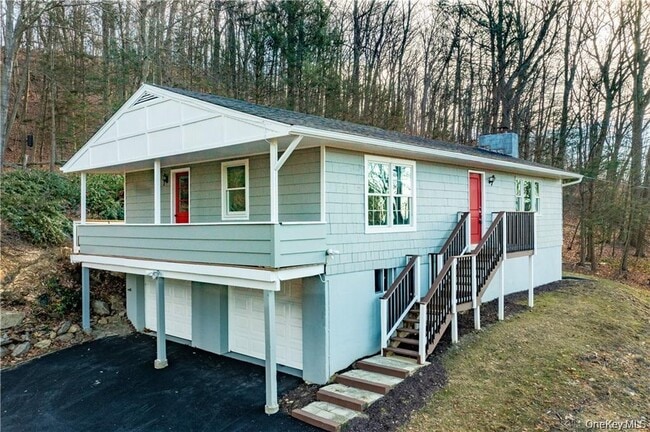 54 Brothers Rd in Poughquag, NY - Building Photo - Building Photo