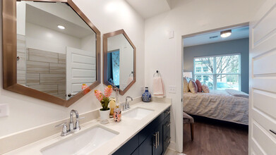 Abberly Skye Apartment Homes in Decatur, GA - Foto de edificio - Building Photo