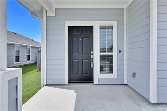 1105 Burin Dr in Georgetown, TX - Foto de edificio - Building Photo