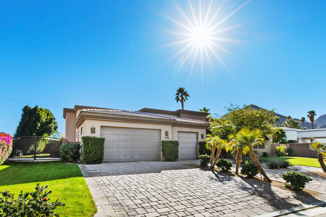 51200 Calle Paloma in La Quinta, CA - Foto de edificio - Building Photo