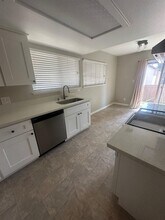3700 Tully Rd in Modesto, CA - Building Photo - Building Photo